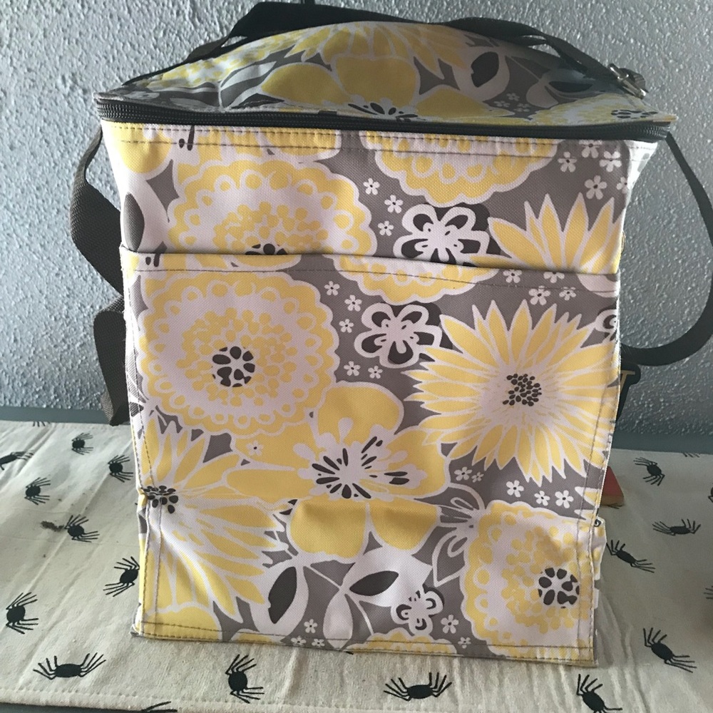 Thirtyone picnic thermal NWOT